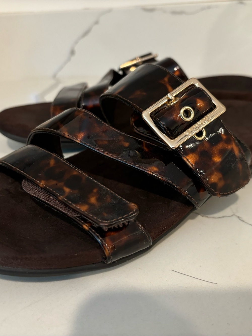Vionic Skylar Tortoiseshell Patent Slide Sandals Brown Womens 9 Support Orthotic - Picture 11 of 15